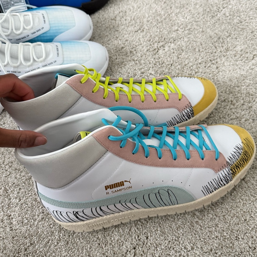 Men’s sneakers size 16